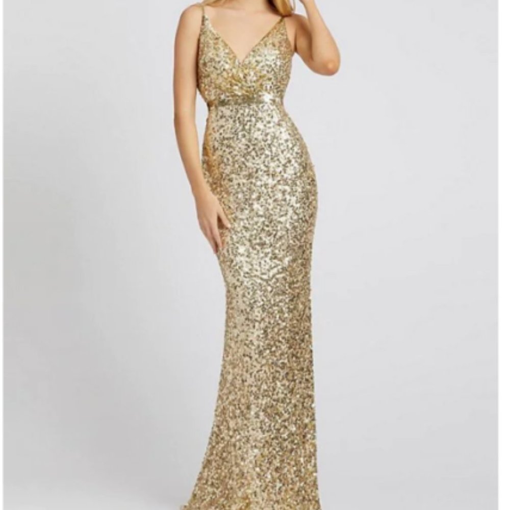 MAC DUGGAL 5055M GOLD SEQUIN V-NECK SHEATH GOWN sz 10